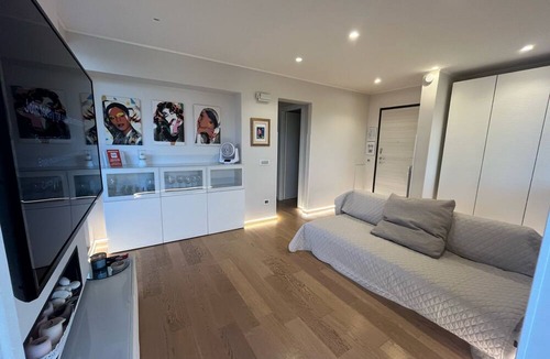 Monteverde Nuovo Apartment | WHITECATE panoramic penthouse in Rome