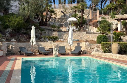 Belvedere House | Casa Sirokos