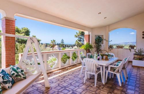 Isola Apartment | Esperidi & Galatea with Pool by Wonderful Italy