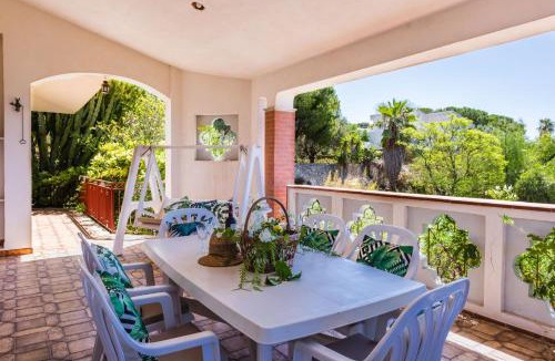 Isola Apartment | Esperidi & Galatea with Pool by Wonderful Italy