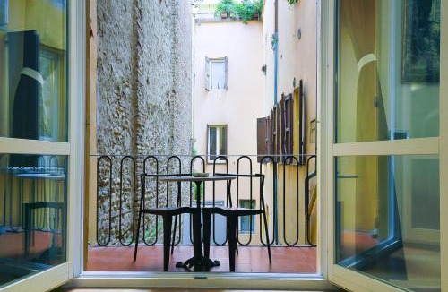 Historic Center Apartment | San Felice 5 Stelle - Central Luxury Apartment