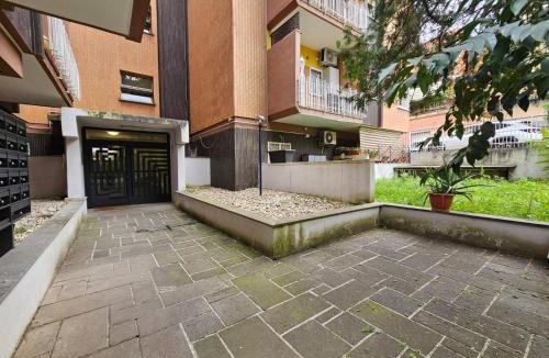 Quartiere XXVIII Monte Sacro Alto Apartment | Talenti comfort home - casa vacanze Roma