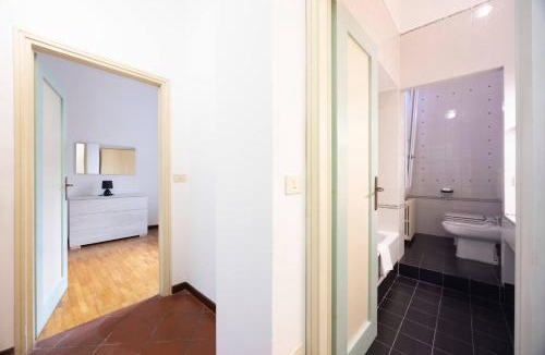 L'antico Ghetto Ebraico Apartment | Family & Friends Bologna By Shortholidays