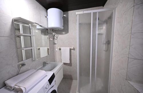 Buon Pastore-Sant'Agnese-San Damaso Apartment | UNI LOFT - zona policlinico - polo universitario