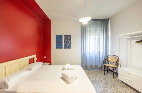 San Donato House | Le stanze in Fiera, Bologna by Short Holidays