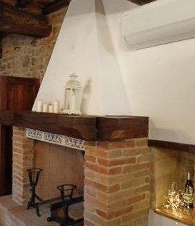 Deruta Apartment | Suite Romantica Borgo di Castelleone di Deruta