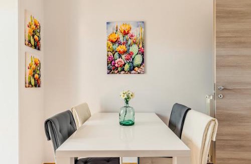 Zona XXXIV Casal Palocco Apartment | Lemon House