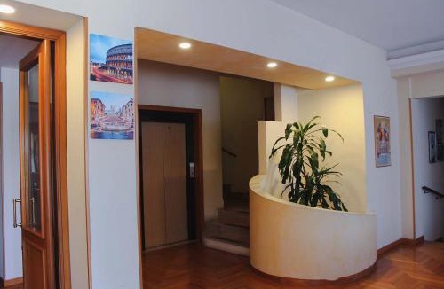 Zona XLIV La Pisana Hotel | Oasi Santa Rosa