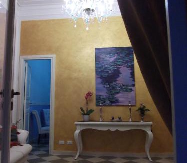 Trapani City Centre Apartment | Antica Corte delle Ninfee, Historical Private Villa