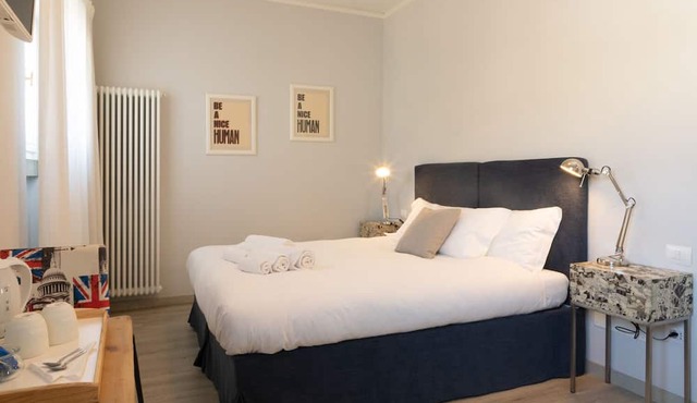 Dimora 16 Rooms & Garden