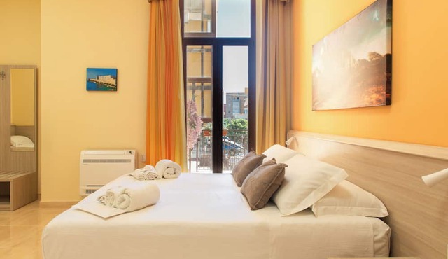 Syraka Hotel LR Collection