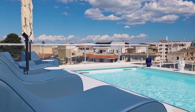 Hotel with swimming pool in Marinella di Selinunte