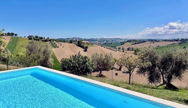 Historic House With Swimming Pool, Barbecue, gym in Senigallia - The Quercia