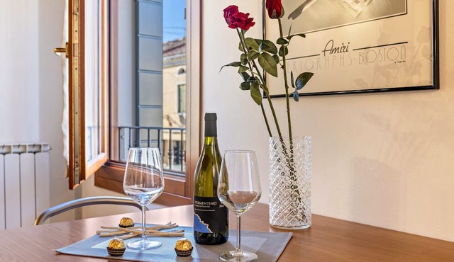 Apartment "Casa Giuly" with Wi-Fi & Air Conditioning