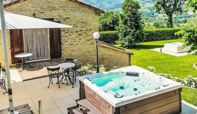 Anna Heated Pool by Interhome