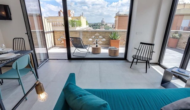 Apartment Vatican 5A | Terrace with view of Saint Peter's Basilica