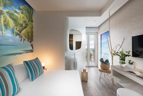 Hotel Liberty Beach - Parking & Beach